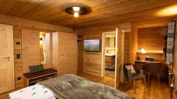 2 Schlafzimmer, Schreibtisch, Bügeleisen/Bügelbrett, kostenloses WLAN