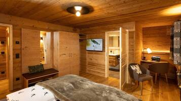 2 Schlafzimmer, Schreibtisch, Bügeleisen/Bügelbrett, kostenloses WLAN