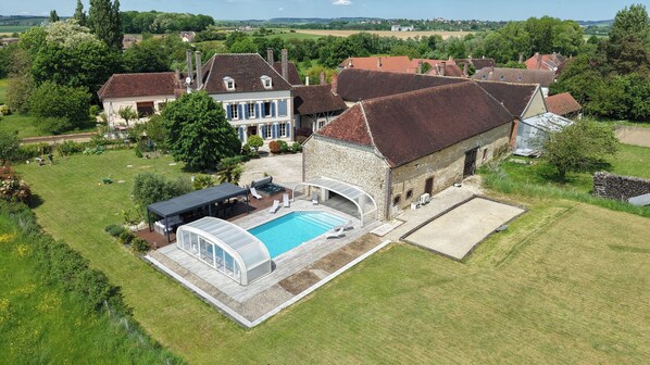 Exterior - Maison de Maître de Caractère - Piscine Chauffée (Beugnon)