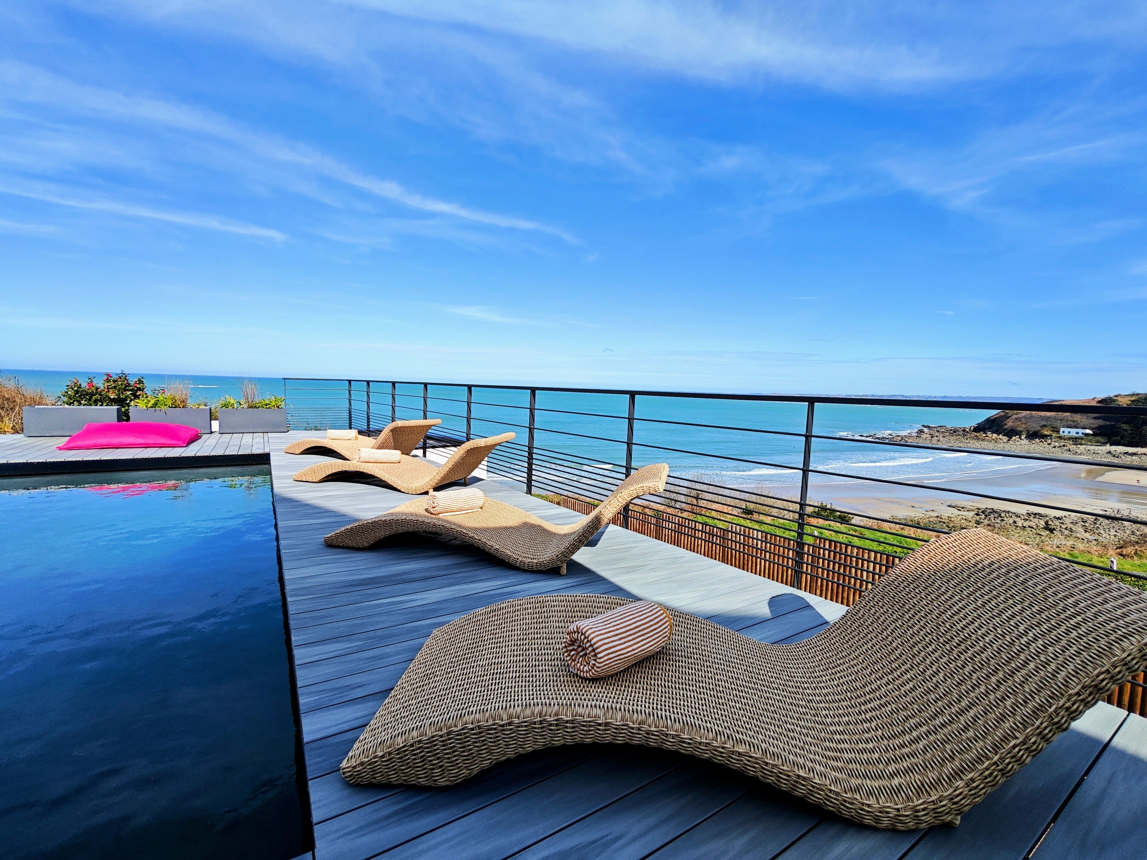 Piscine extérieure, piscine chauffée