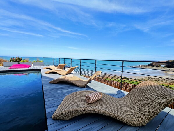 Piscine extérieure, piscine chauffée