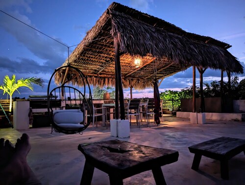 Splendid Penthouse, Rooftop Plunge Pool, 2 Cenotes