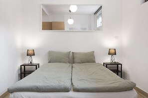 1 bedroom, iron/ironing board, free WiFi, bed sheets - Cozy Central Studio in Pasaje Olletas (Málaga)