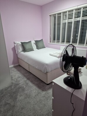 4 camere, ferro/asse da stiro, Wi-Fi