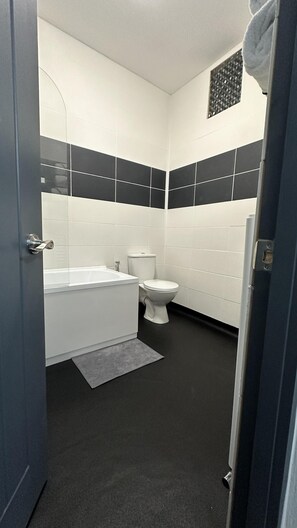 House | Bathroom