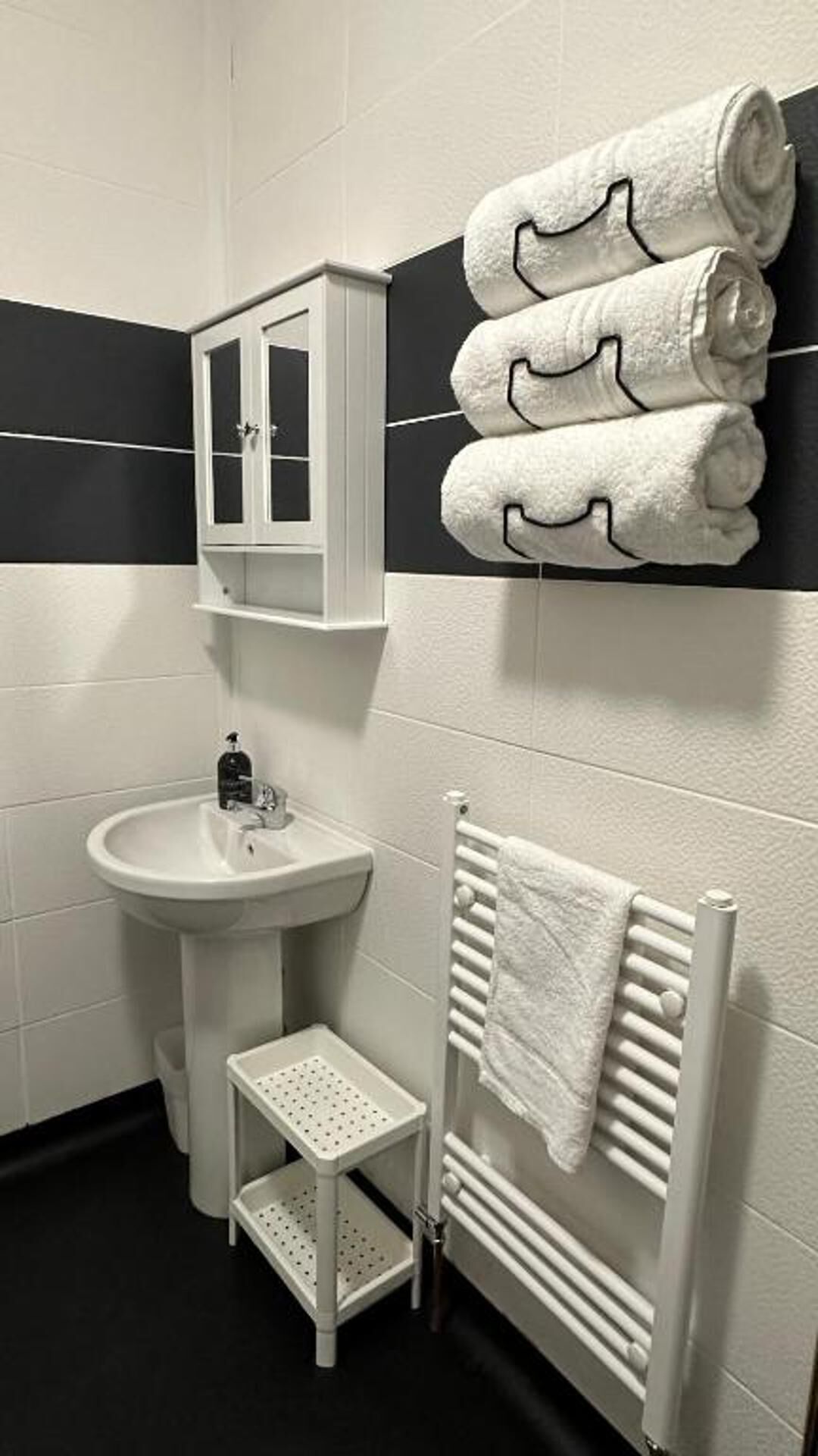 House | Bathroom | Combined shower/tub, deep soaking tub, hair dryer, towels