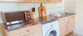 White Jasmine in Stroud by Golden Valley