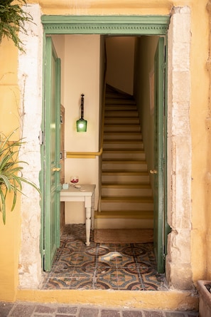 Front of property - Antica casa studios Chania (Chania)