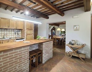 Dining - A Great Villa and a Cozy Cottage sleeps 10 with 6 bathroom and 2 pools! Amazing! (Baschi)