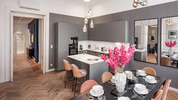 Luxury Apartment | Private kitchen | Fridge, microwave, oven, stovetop