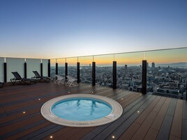 季節限定屋外プール