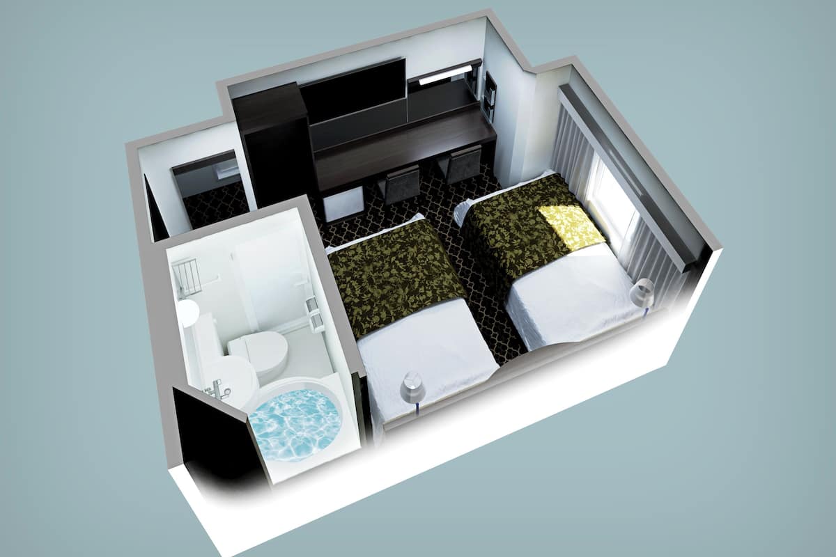 1 bedroom, down duvets, desk, laptop workspace