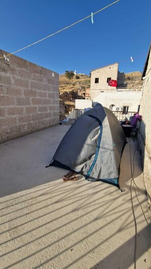 Economy Tent | Terrace/patio