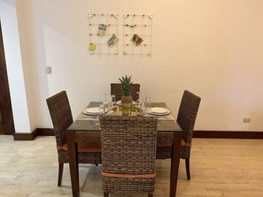 Departamento, vista al lago, junto a la playa | Comedor
