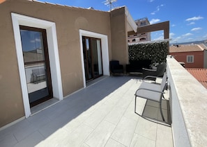 Chambre Romantique | Terrasse/Patio