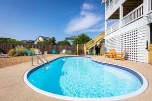 Pool - Walk to Beach w Pool, GameRm, Summer Availability! (Corolla)