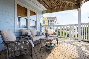 Terrace/patio - Steps to Beach, Pool, Game Room, Aug Weeks Open! (Corolla)