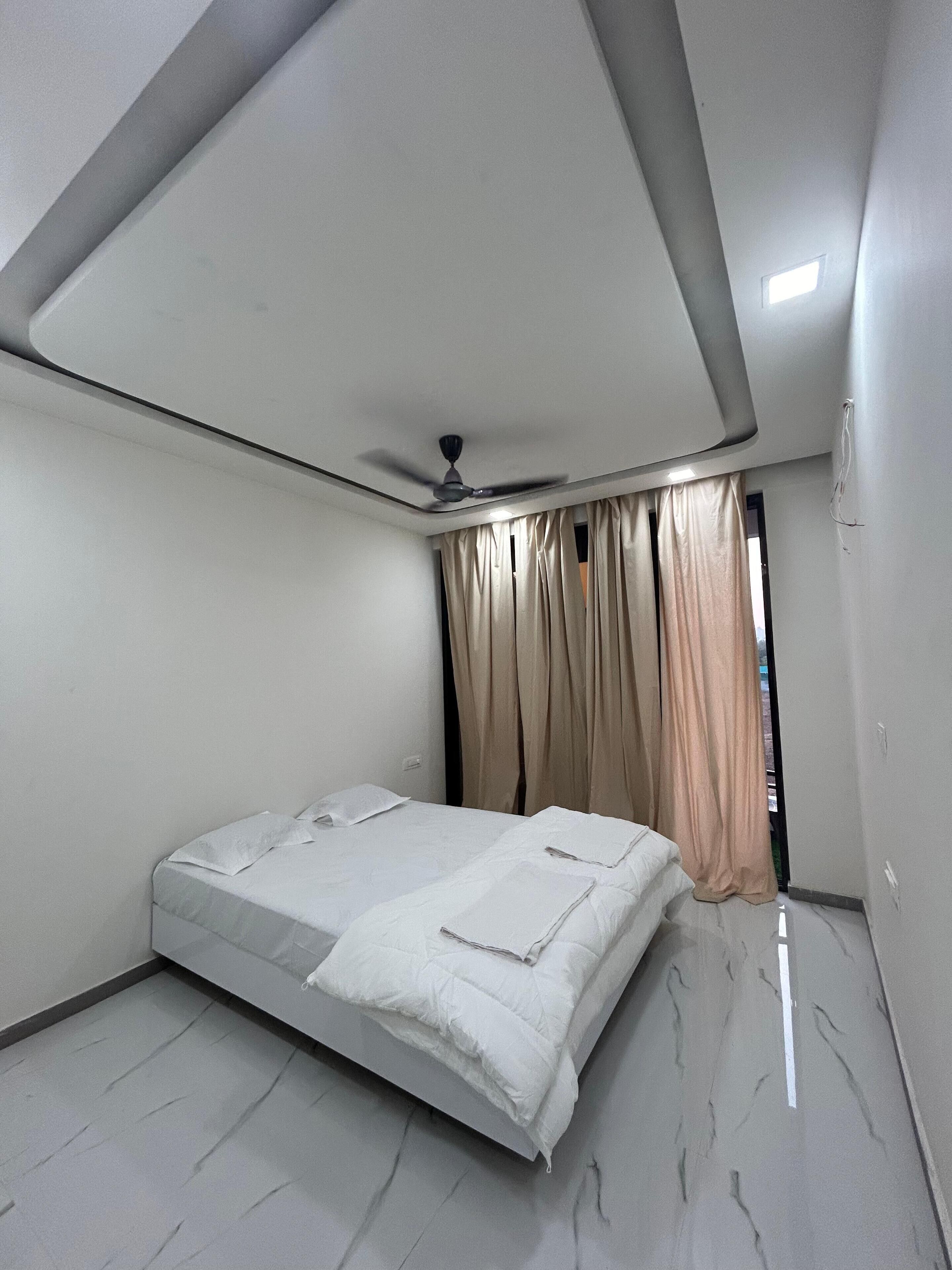 Luxury Room, Garden View | 1 bedroom, free WiFi