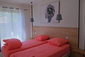 3 soverom, strykejern/-brett, wi-fi og sengetøy