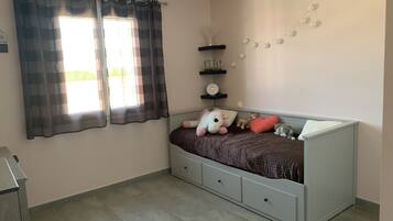 3 chambres, bureau, fer et planche Ă repasser, Wi-Fi