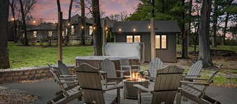 Hot Tub - Fire Pit - Game Room - King Suite - Pets