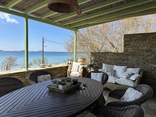 Beachfront House Kipri ideal for families 