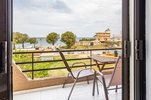 Exterior - Sun Beach Apartments in Chania 10 & 13 (Chania)