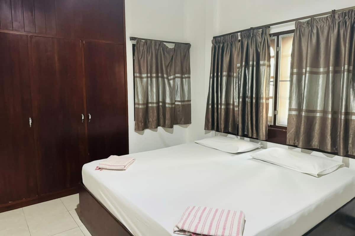 Kamar Double Standar | 1 kamar tidur, Wi-Fi gratis, dan seprai linen