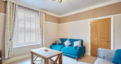 Host & Stay | Oliver's Den