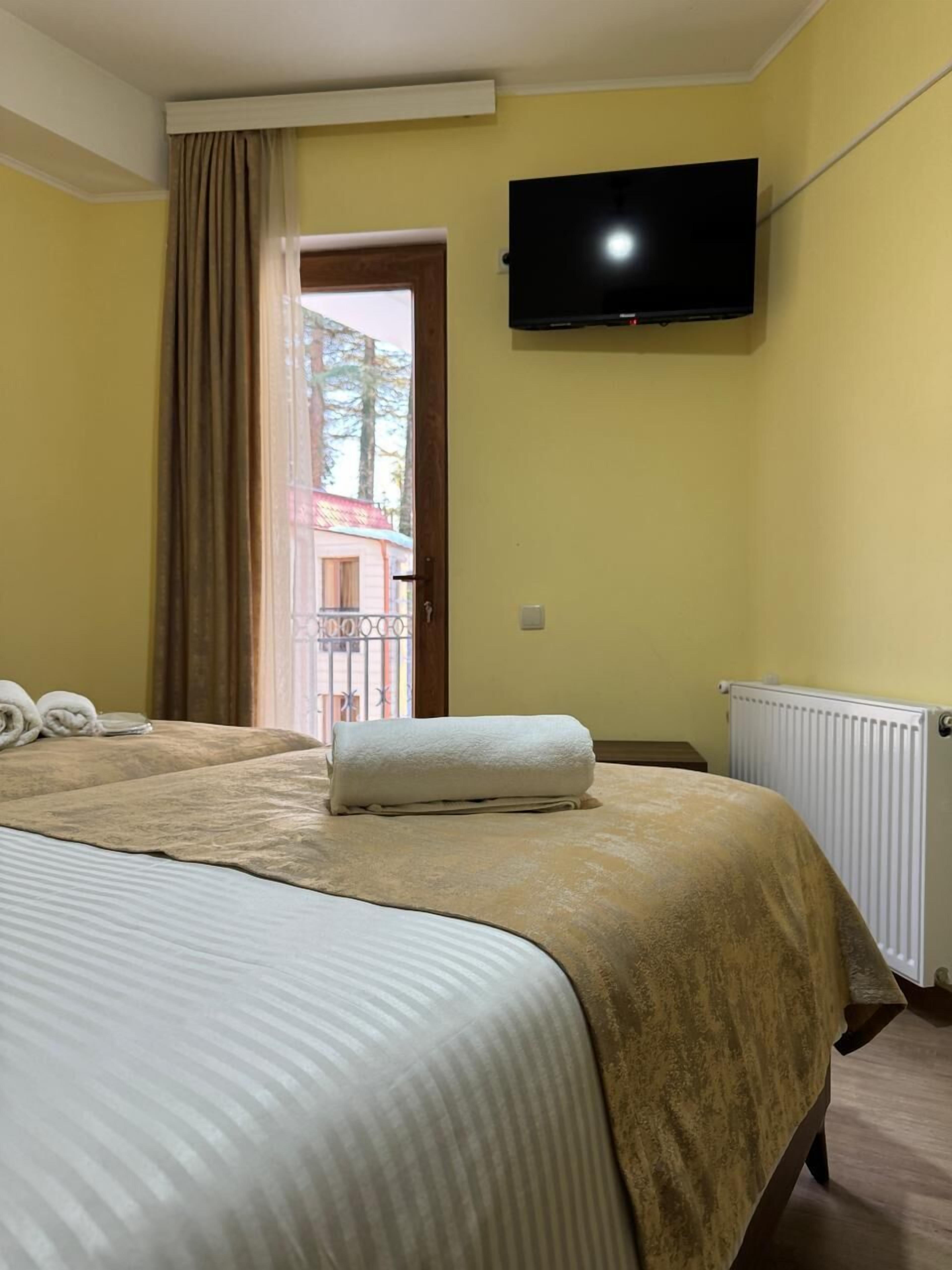 Individuell dekoriert, individuell eingerichtet, Schreibtisch