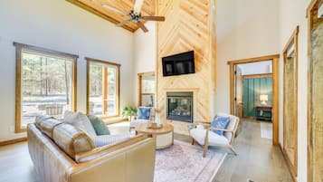 House (3 Bedrooms) | Front of property