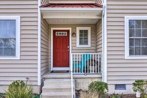 Interior - 2 Mi to Ocean: Rehoboth Beach Townhome w/ Grill! (Rehoboth Beach)