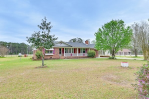 House (3 Bedrooms) | Front of property - Quiet & Cozy Rembert Home ~ 9 Mi to Air Force Base (Rembert)