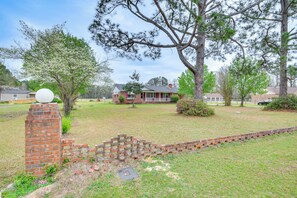 House (3 Bedrooms) | Interior - Quiet & Cozy Rembert Home ~ 9 Mi to Air Force Base (Rembert)