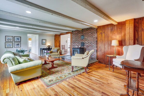 House (3 Bedrooms) | Interior - Historic Farmhouse in Layton w/ Deck! (Layton)