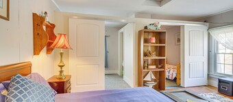 Spacious Round Pond House w/ On-site Trail Access!