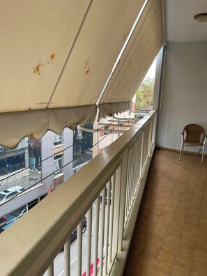 Apartment, 3 Bedrooms | Balcony