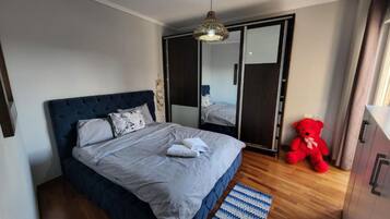 Apartment, 1 Bedroom | 3 bedrooms, soundproofing, free WiFi, bed sheets