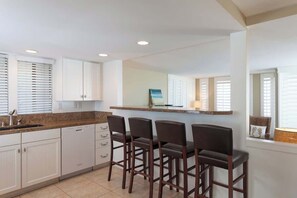 Fridge, microwave, oven, stovetop - Beachfront w/ Patio on Bike Path: 3112 WOF A (Newport Beach)