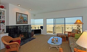 Smart TV, fireplace, offices