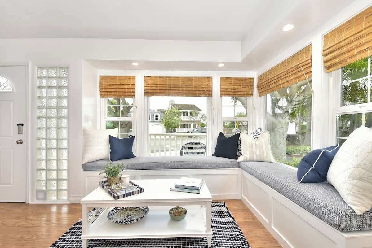 Smart TV, fireplace, offices