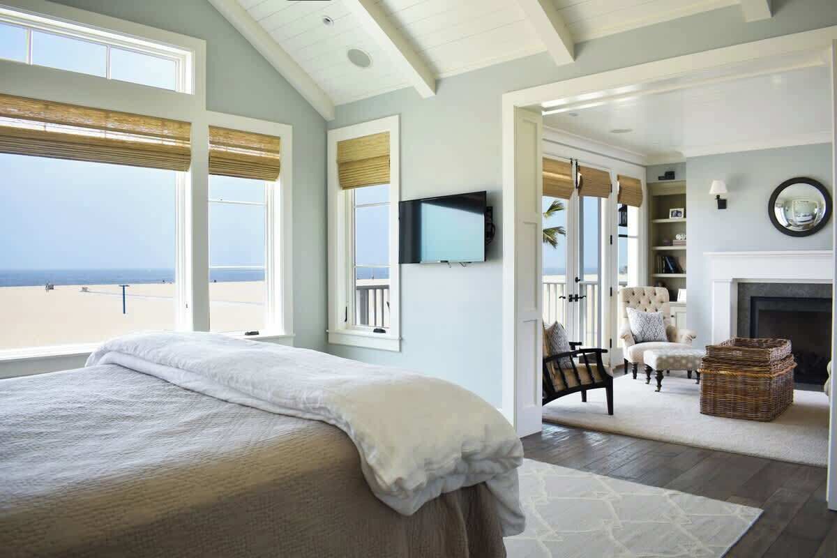 5 bedrooms, iron/ironing board, free WiFi, bed sheets