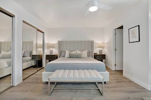 4 habitaciones, tabla de planchar con plancha y wifi gratis 