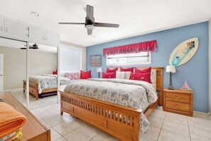 2 slaapkamers, een strijkplank/strijkijzer, gratis wifi, beddengoed