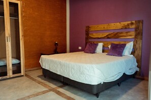 Chambre Deluxe | Décoration personnalisée, ameublement personnalisé, Wi-Fi gratuit