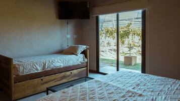 1 ๊ฐ์ ์นจ์ค, ๊ฐ๊ฐ ๋ค๋ฅธ ์คํ์ผ์ ์ธํ
๋ฆฌ์ด, ๊ฐ๊ฐ ๋ค๋ฅด๊ฒ ๊ฐ๊ตฌ ๋น์น, ๋ฌด๋ฃ WiFi