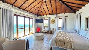 Deluxe Suite, Sea View | Minibar, blackout curtains, iron/ironing board, free WiFi - Pousada La Belle Maison Brigitte Bardot (Búzios)