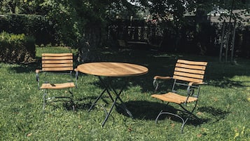 Grill-/Picknickplatz