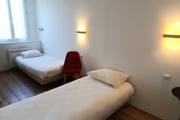 Quadruple Room | Soundproofing, free WiFi, bed sheets