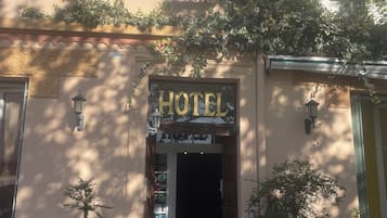 Majoituspaikan julkisivu